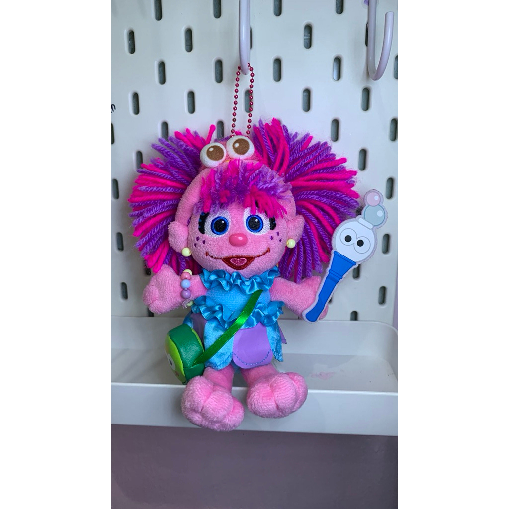 Gantungan kunci abby sesame street | keychain plush abby cadabby