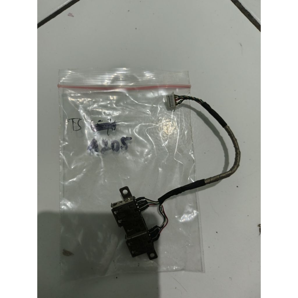 Toshiba A205 kabel konektor usb