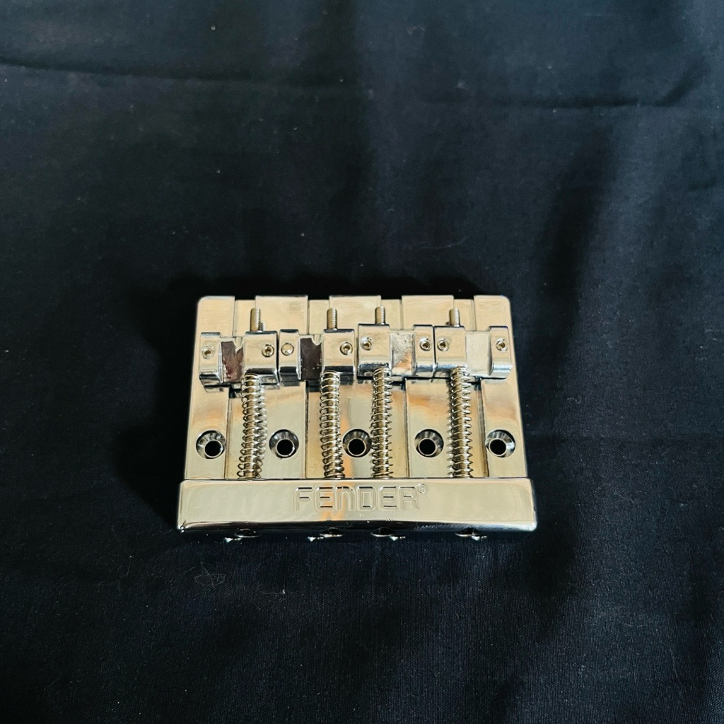 bridge bass fender himass 4string original