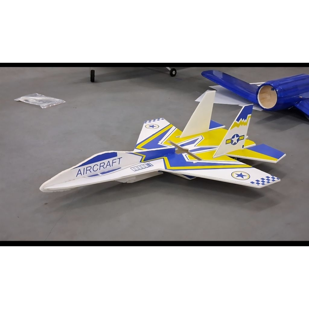 Zenith Aero Sukhoi SU27 KIT Rc Pesawat