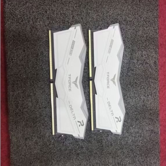 RAM 64GB DDR5 5200MHZ TEAM TFORCE RGB LIFETIME