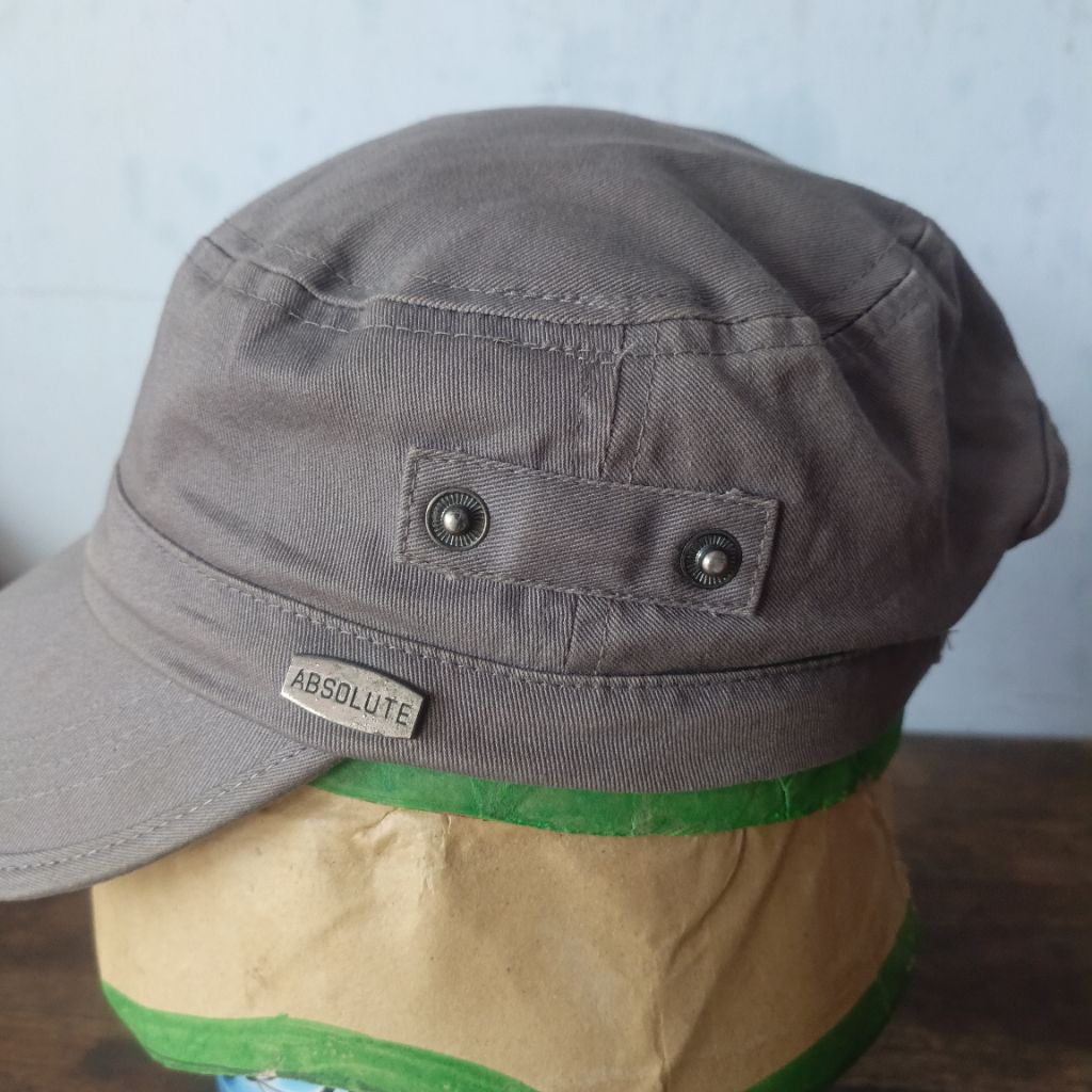 topi ini topi secon
