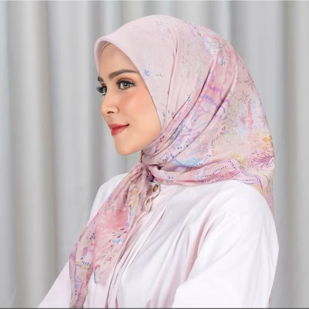 Buttonscarves Misool Series - JellyFish 395