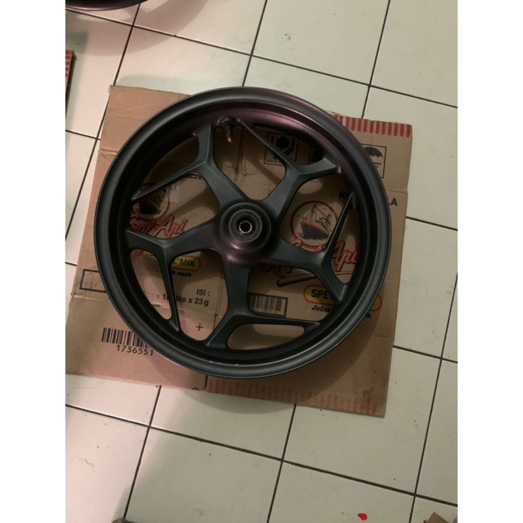 velg depan PCX 160 original copotan