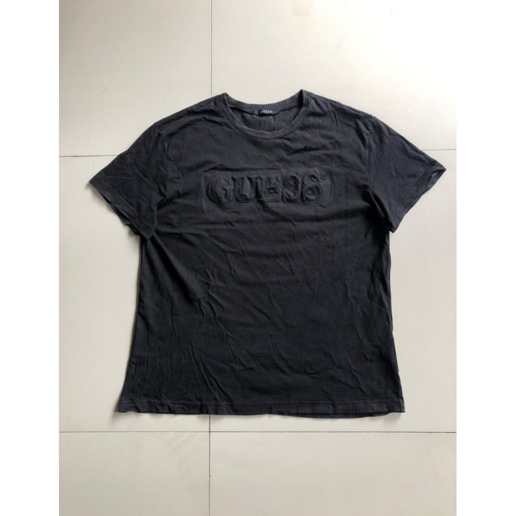 kaos GUESS pria