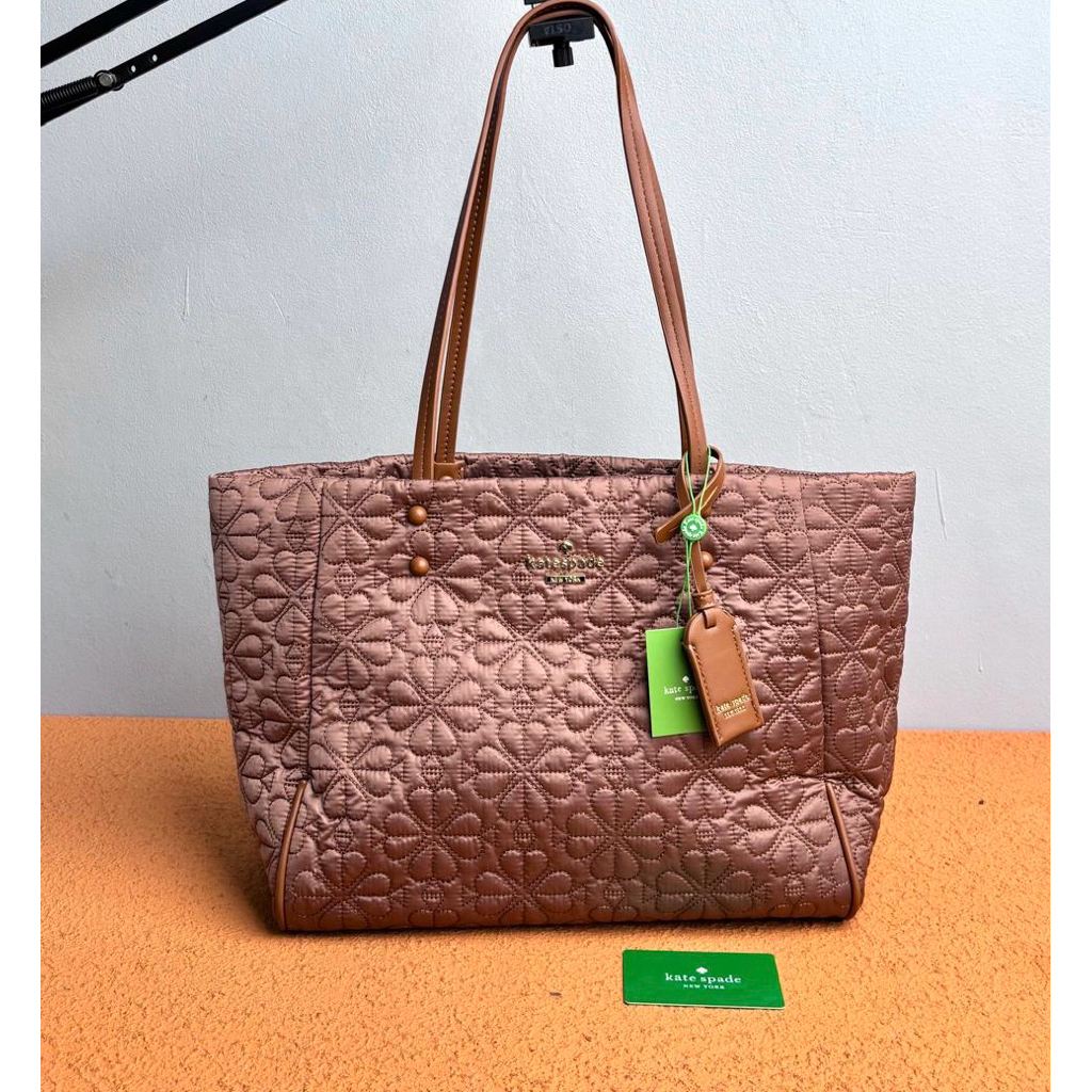 {NEW} TOTE KS TILLY QUILTED