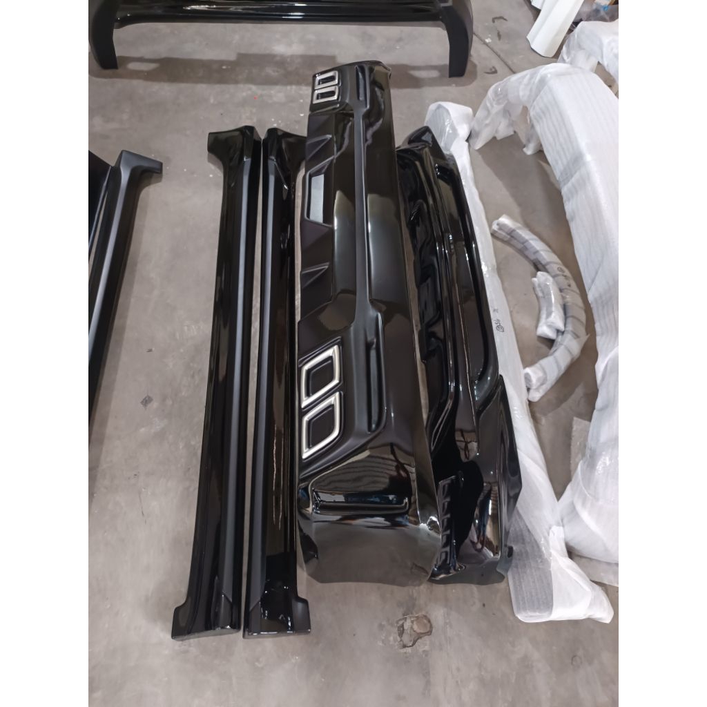 Side skirt kanan kiri calya vazooma