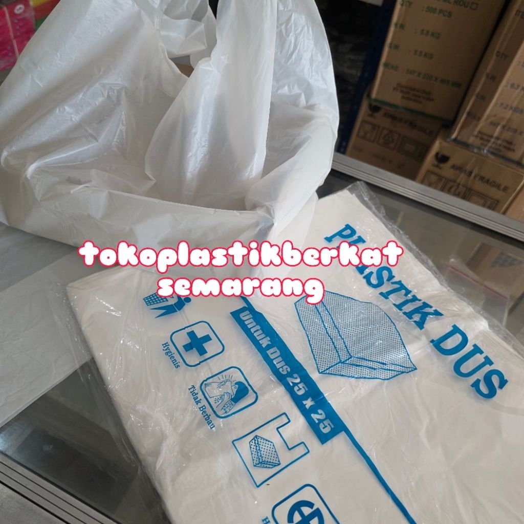 Kantong Plastik Kresek Putih Dus 18x18 / 20x20 / 22x22 Cm