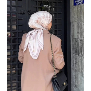 FLEUR MONOGRAM SCARF BY ARASCARF