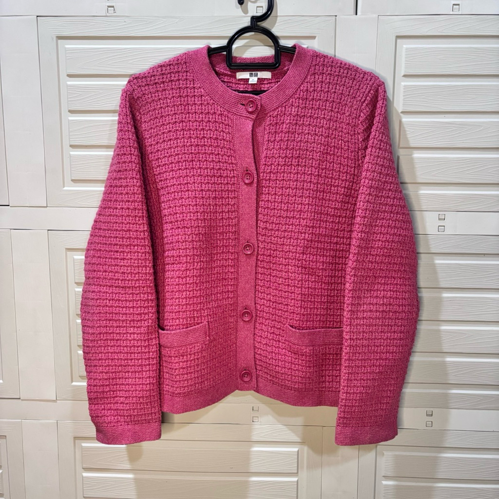 [ Preloved ] UNIQLO - Short Knitted Jacket Cardigan Tweed in Red Size XL