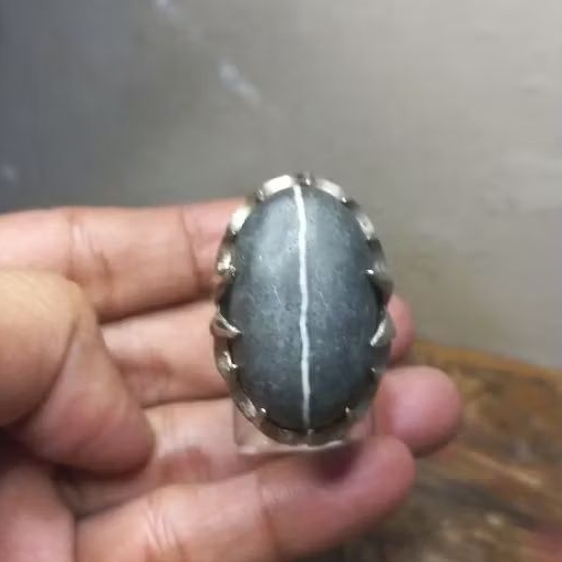 Badar Besi Pamor Kendit/ Banyu Mili