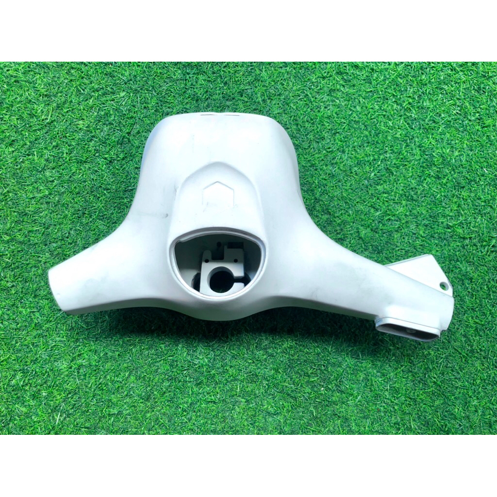 STANG TENGAH ASBAK VESPA SUPER/SPRINT