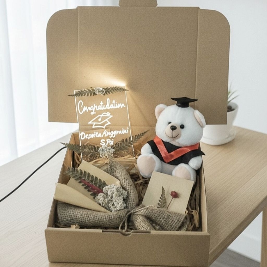 Hampers Kotak Boneka Akrilik