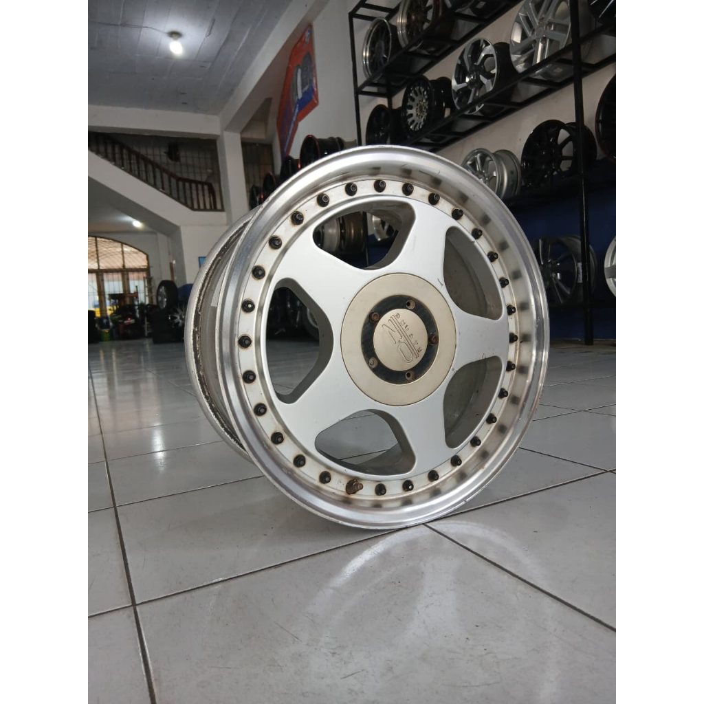 VELG MOBIL SEKEN OZ RING 15 LEBAR 7/8 | PELEK MOBIL KIJANG/LIVINA/AVANZA/SIGRA/CALYA DLL OZ R15X7/8