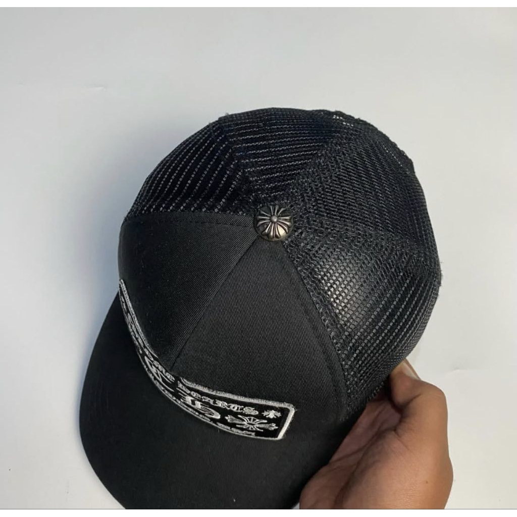 Topi Trucker Hat Chrome Hearts