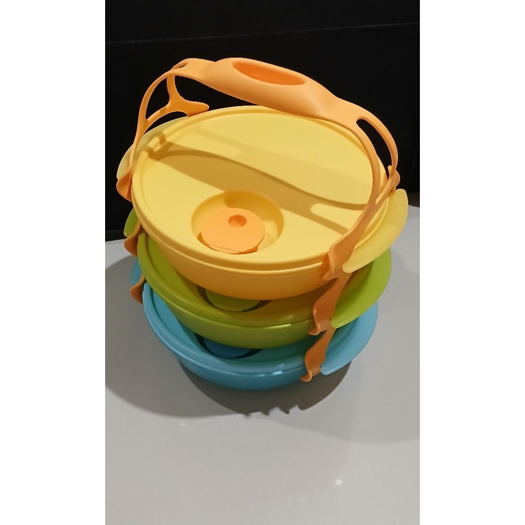 set rantang warna warni berkatub tupperware prelove