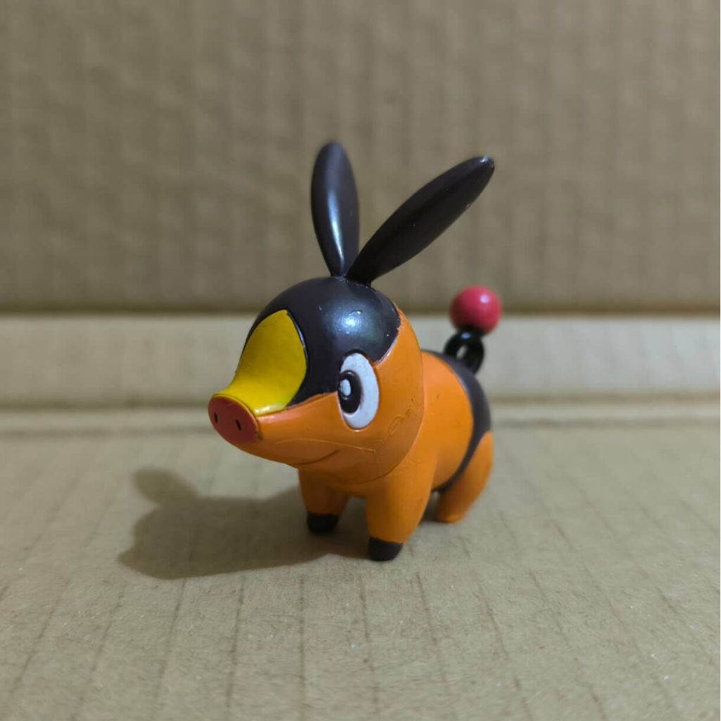 Pokemon tepig tomy moncolle