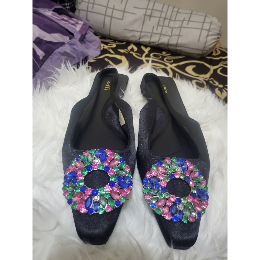 sepatu wanita / sandal teplek / sepatu zara / flat shoes / preloved
