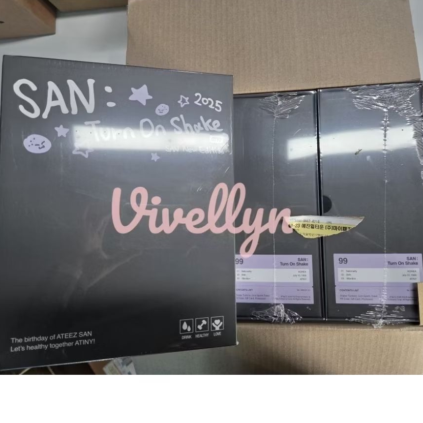 [READY STOCK] MD San Ateez Birthday 2025 Turn on shake