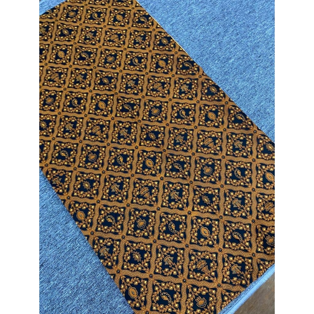 Jarik Solo Motif Sido Luhur Kantil Sogan