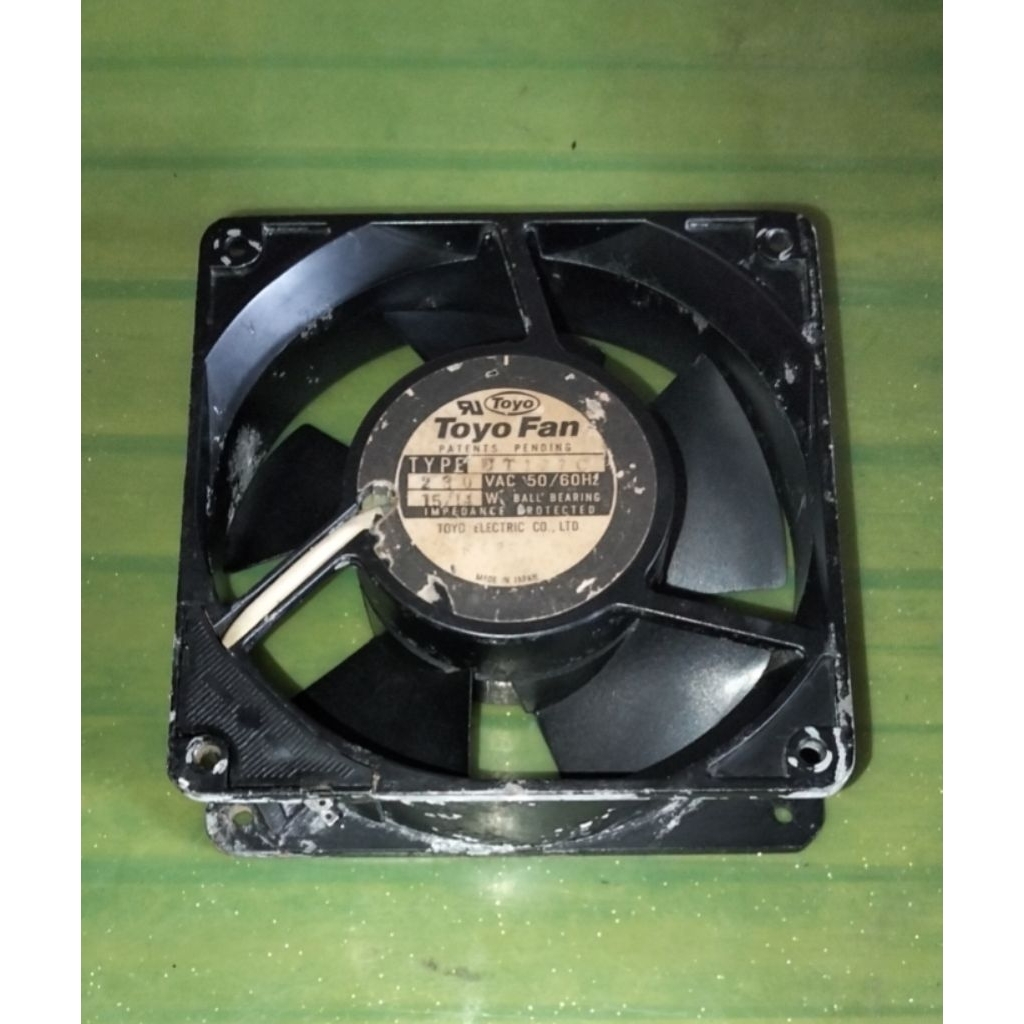 KIPAS TOYO FAN 12X12 230V 15/11W BEKAS ORIGINAL