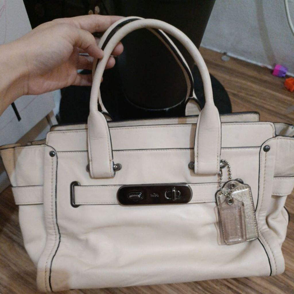 COC Swagger Bag (PL)