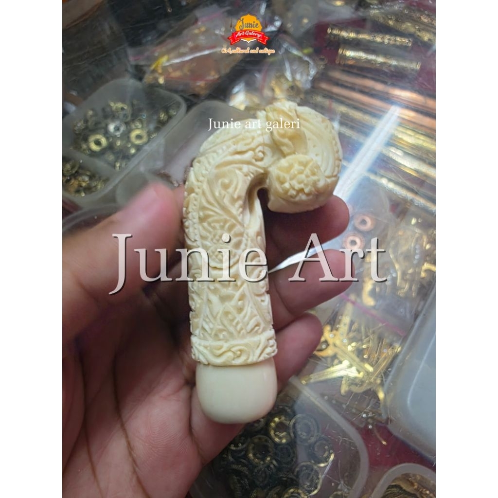 Handle Deder Ukir Bahan Tulang Premium Warangka Ladrang Dan Gayam