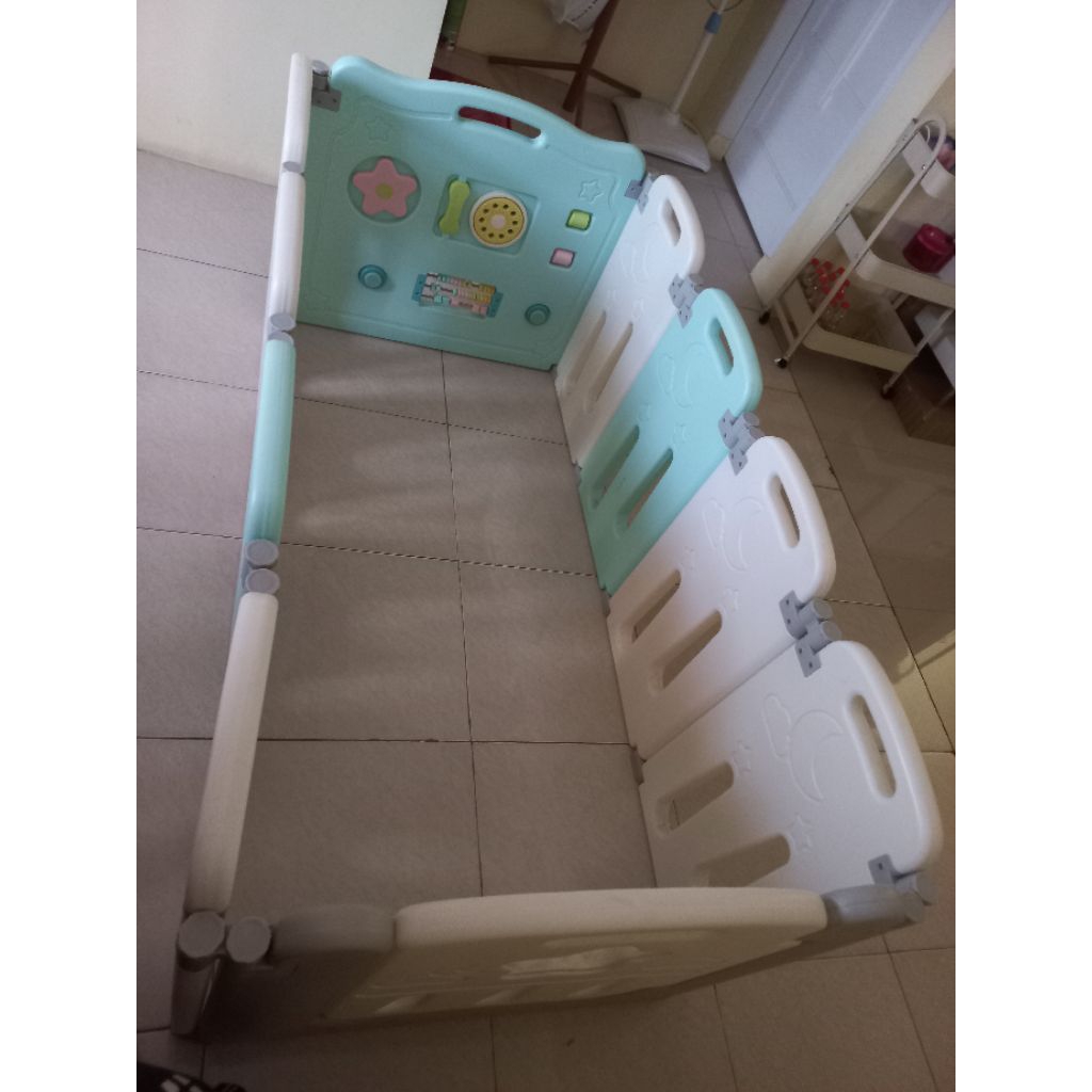 Coby Haus Fence Starlight 8 + 2 Pagar Bayi Pagar Pengaman Bayi (PRELOVED)