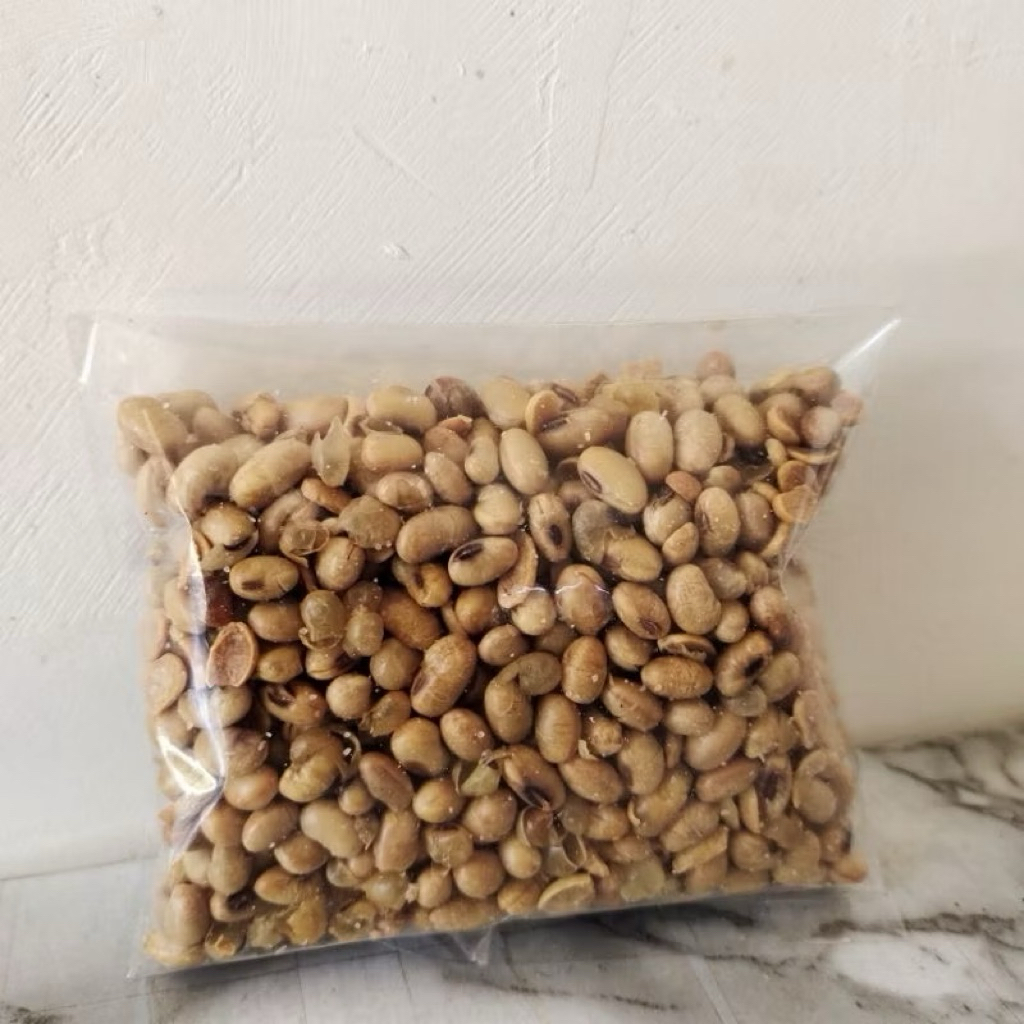 kacang kedelai gurih asin