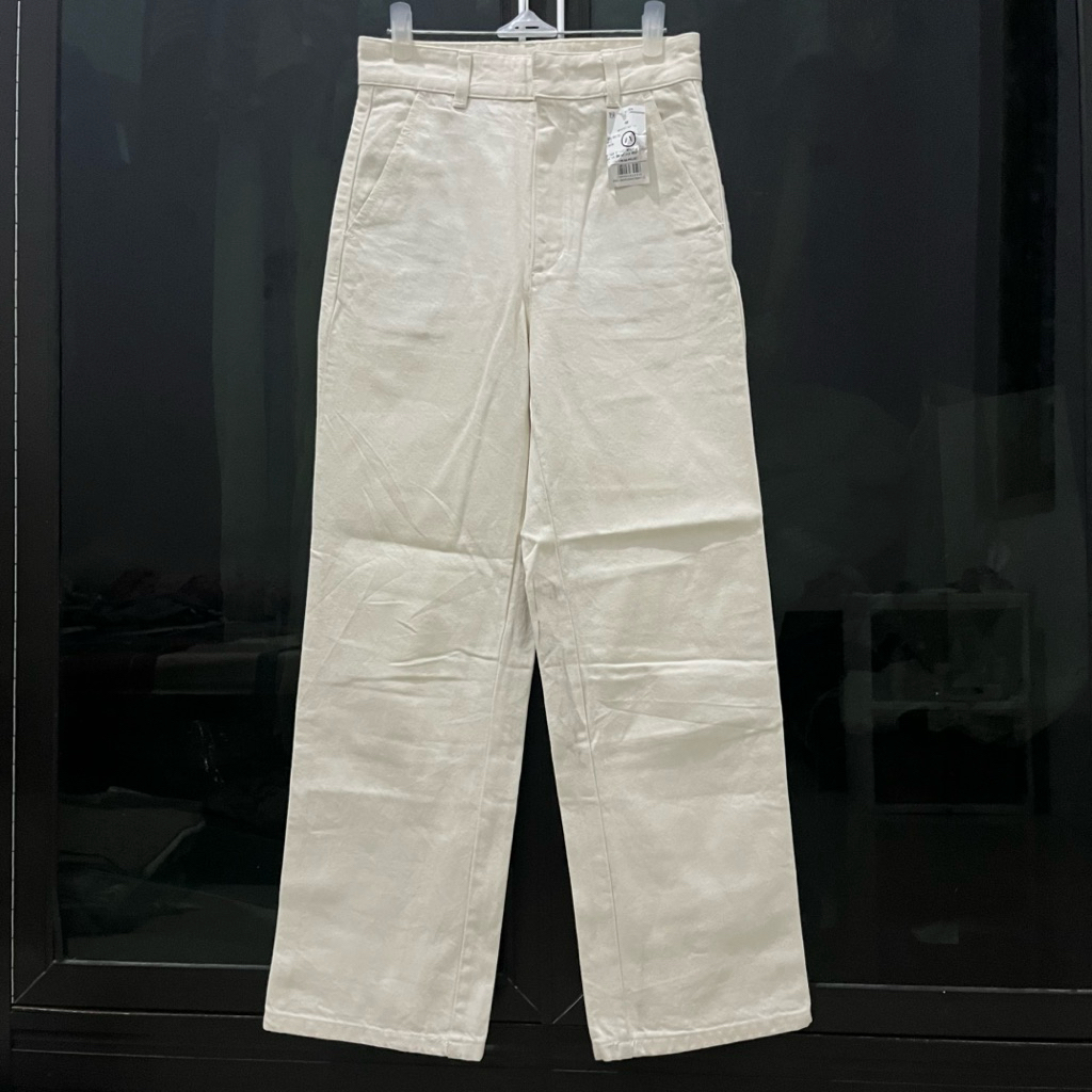 GU Jeans Kulot Loose Pants New Tag