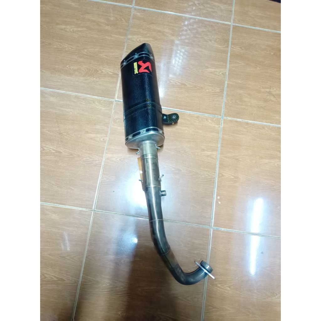 Akrapovic karbon Slovenia Fullsistem X-Max New Old original