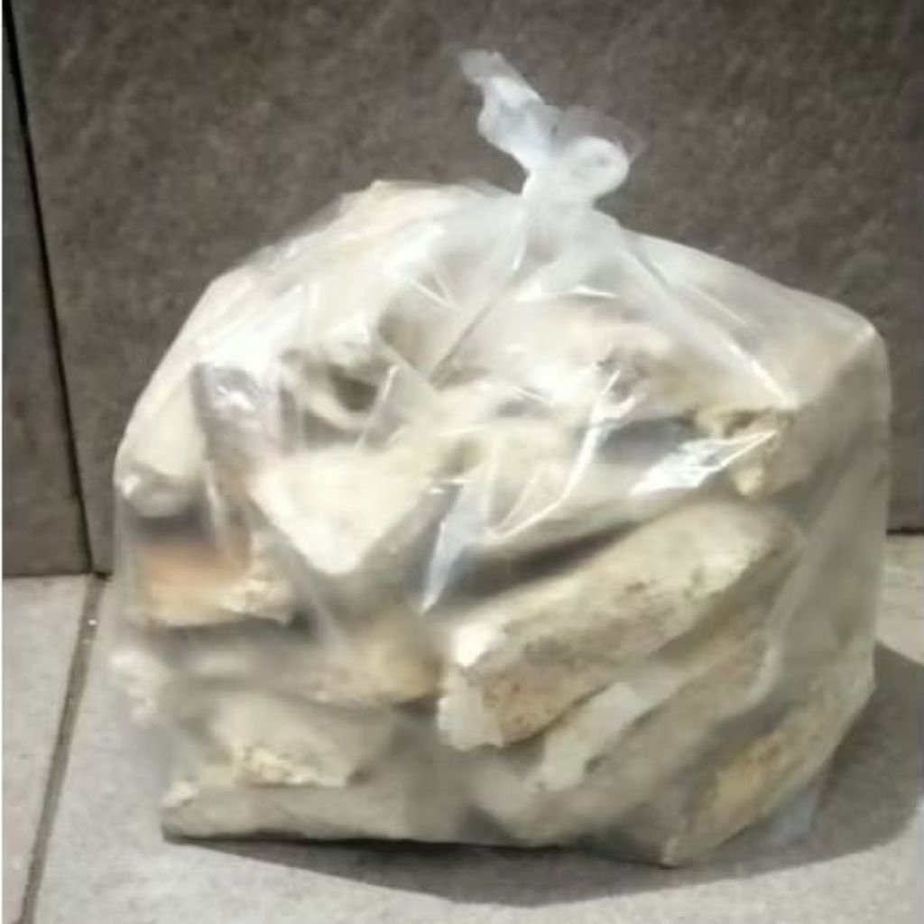 Gatot mentah 1 kg / Gaplek kering bahan gatot