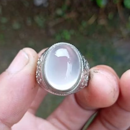 cincin batu Obi putih/anggur giwang