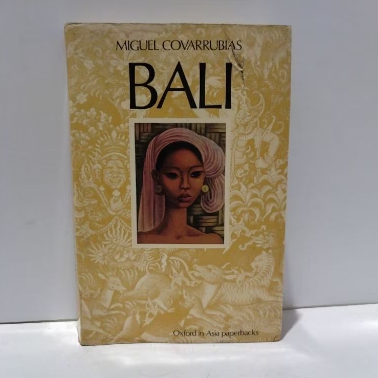 BUKU MIGUEL COVARRUBIAS ISLAND OF BALI