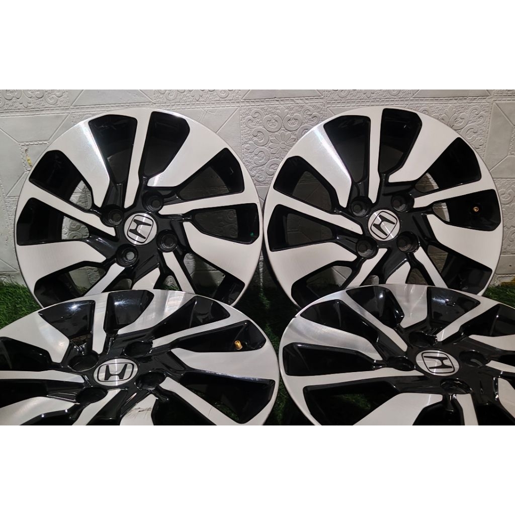 Velg R15 Copotan Brio RS original