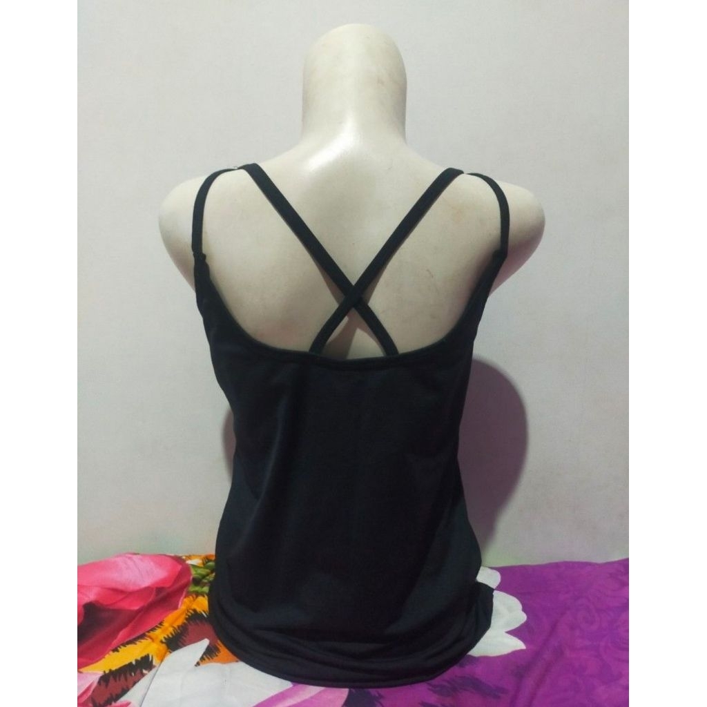 Danskin Atasan Olahraga hitam