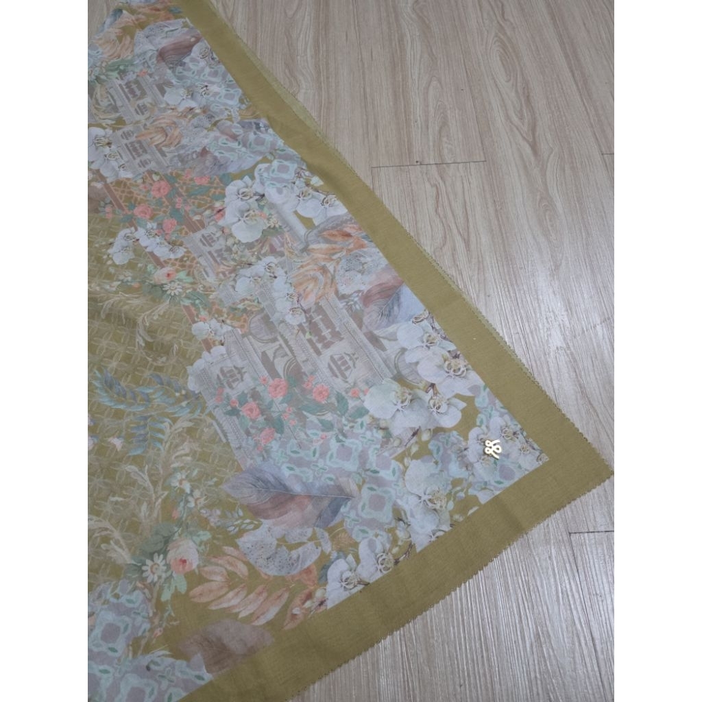 maraya scarf prelove