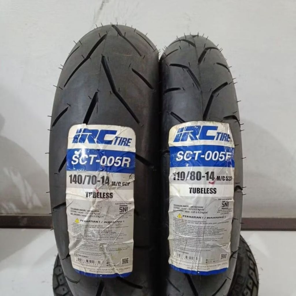 BAN DEPAN BELAKANG AEROX 155 IRC SCT-005F 110/80-14 & 140/70-14 SCT-005R BAN LUAR SEPASANG TUBLES OR