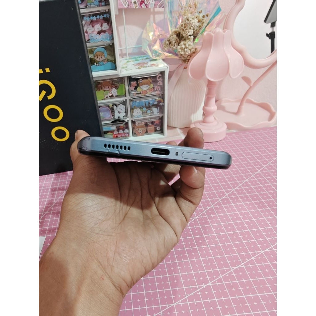 Vivo IQOO Z7 5G | RAM 12/128 (Second)