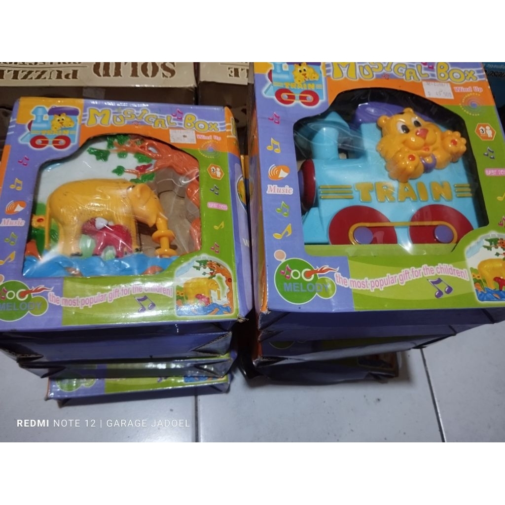 music box mainan bayi