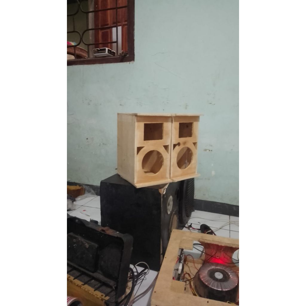 line array 4 inch dl