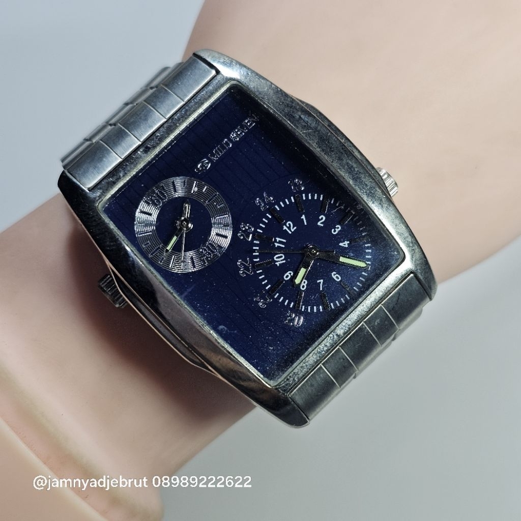 Jam Tank Mild Seven Dual Time Silver Blue Bekas