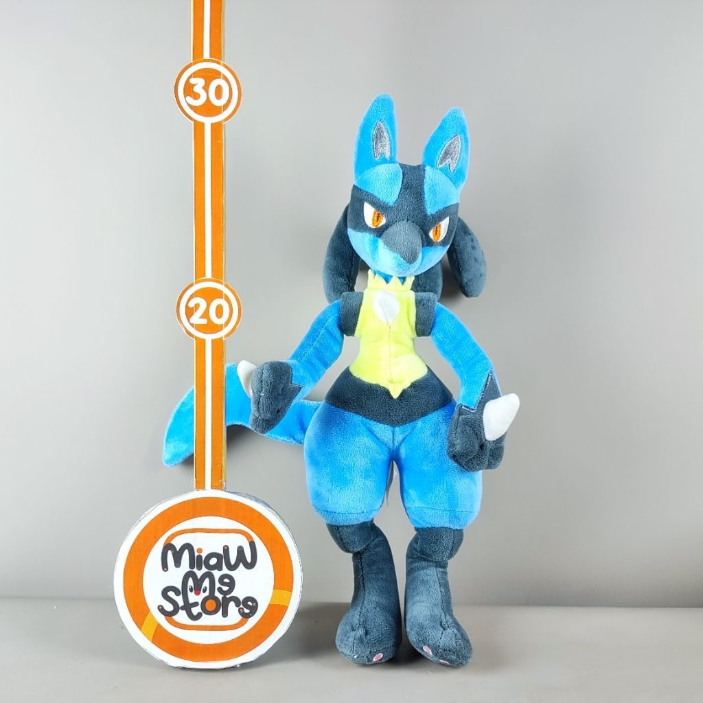 Boneka Pokemon Lucario Perubahan Riolu Original Nintendo Plush