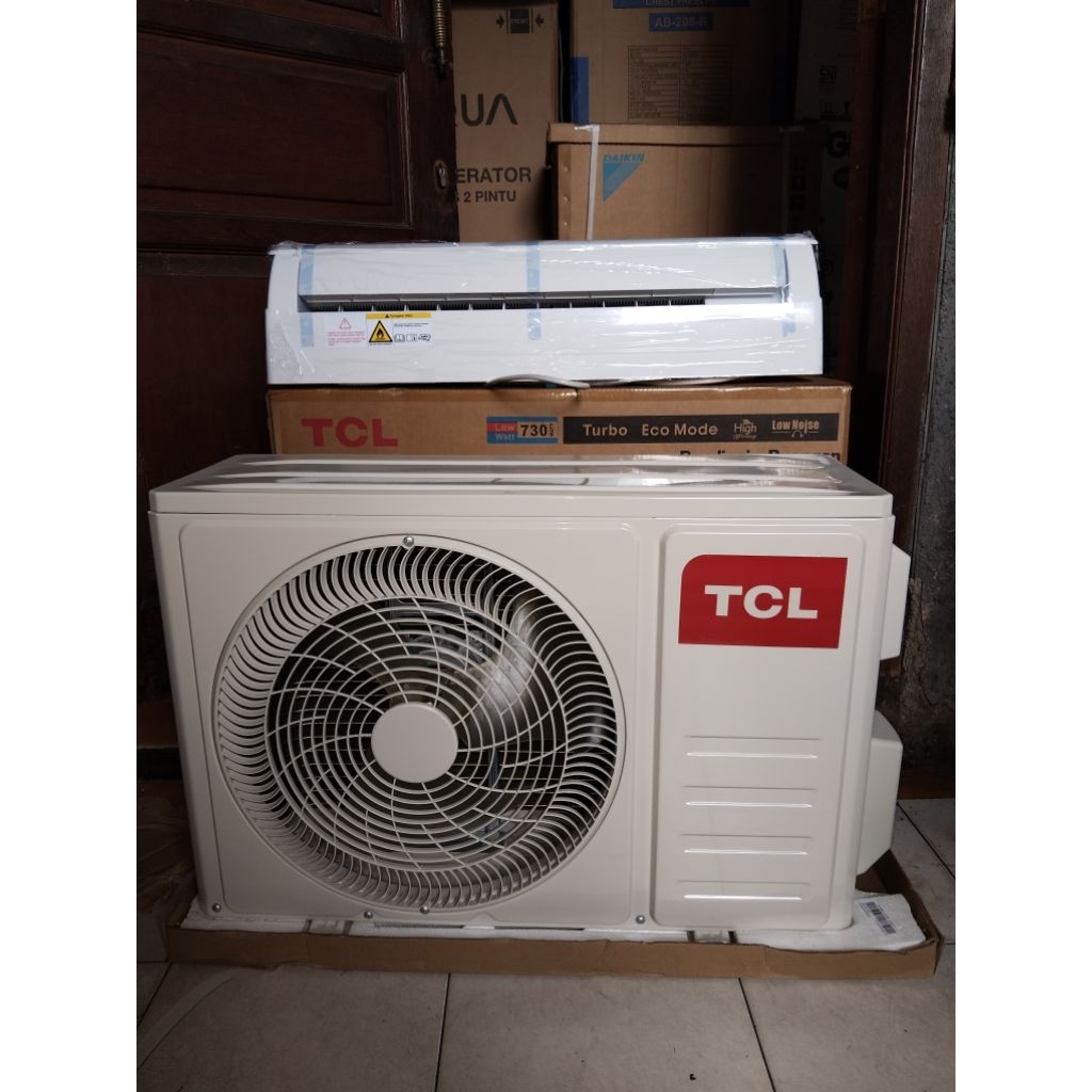 (INSTANT) AC TCL TAC-05CSD 1/2 PK 355 WATT 5000 BTU