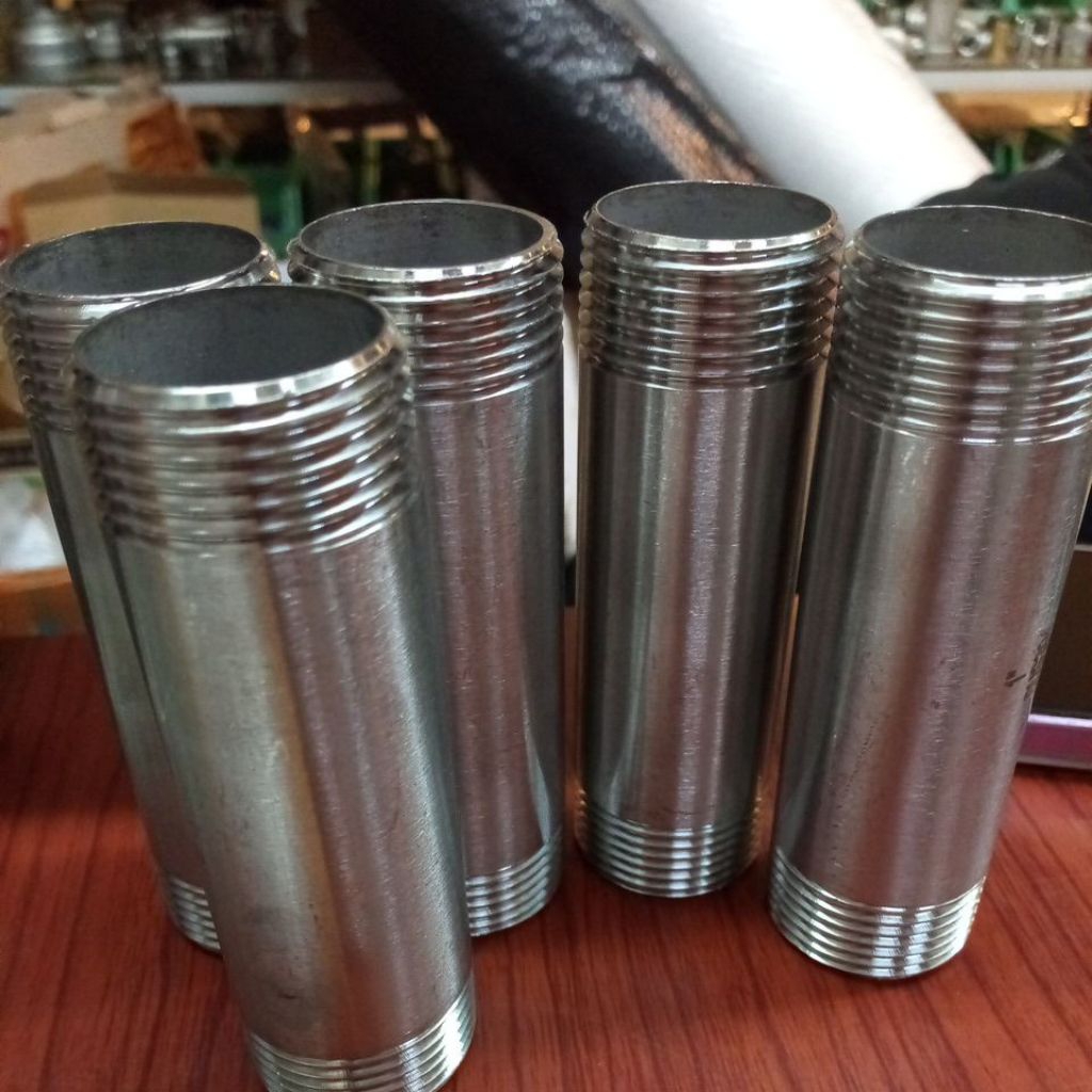 PIPA NEPEL SS304 CARBON STEEL SEAMLESS PANJANG 10CM UKURAN DRAT 1"