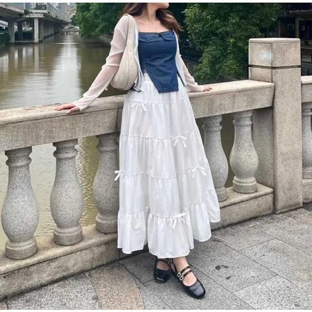 Rok Wanita Putih Korean Style Kekinian 2026