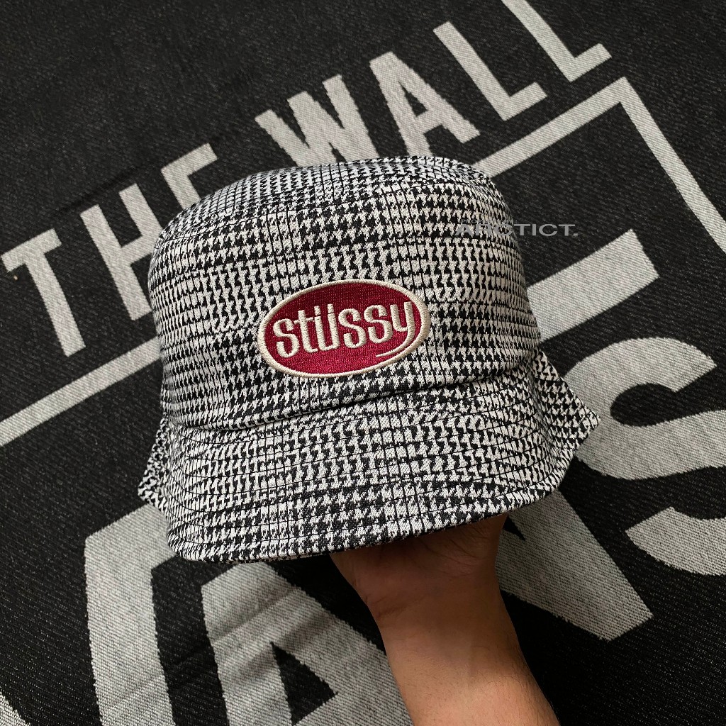 STUSSY LOLA PLAID KNIT BUCKET HAT - GREY