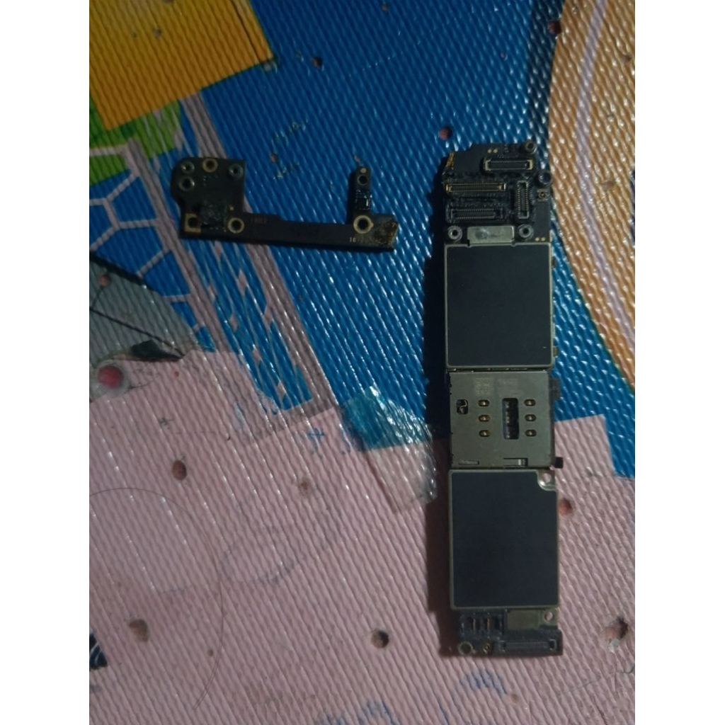 lcd dan mesin iPhone 6s minus