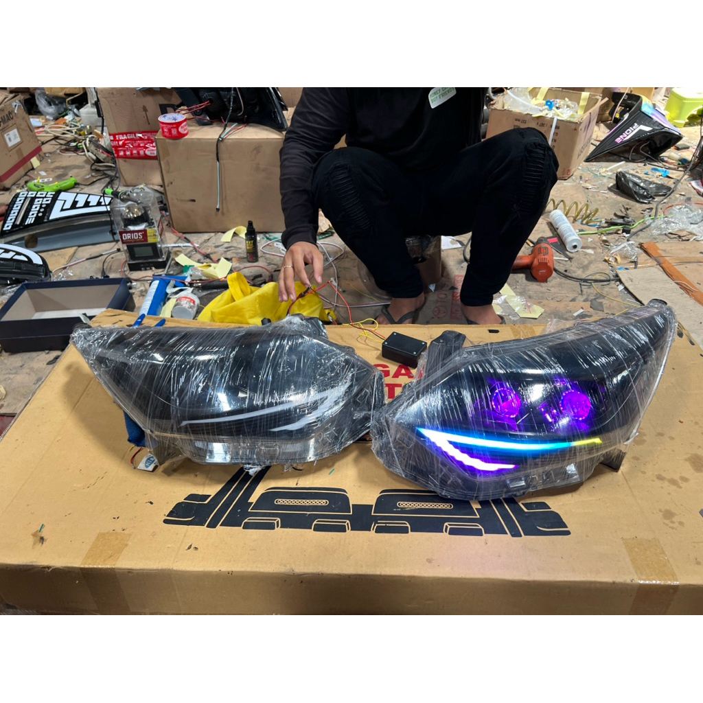 Headlamp Custom Calya / Sigra New Facelift Double Biled Alis RGB Matrix Remote Aplikasi