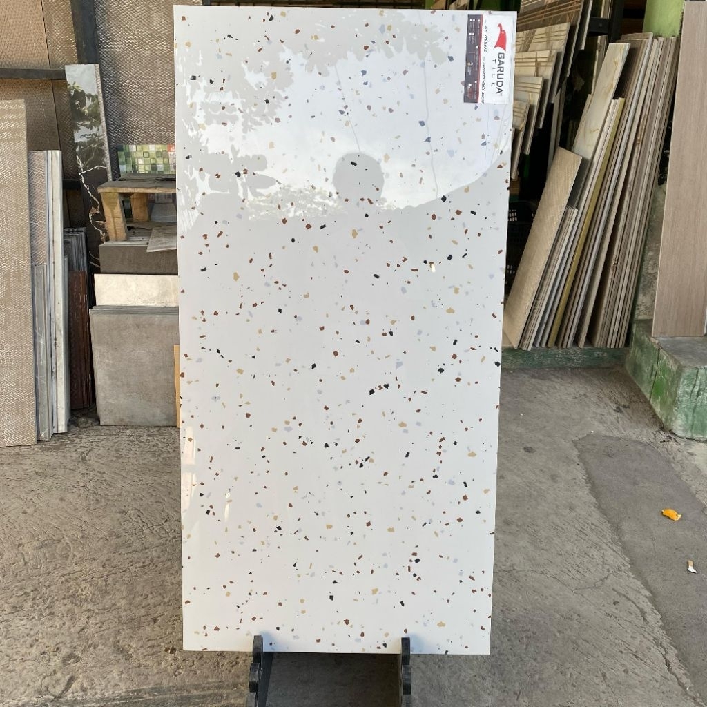 Granite 60x120 Terazzo White Glossy Garuda Tile